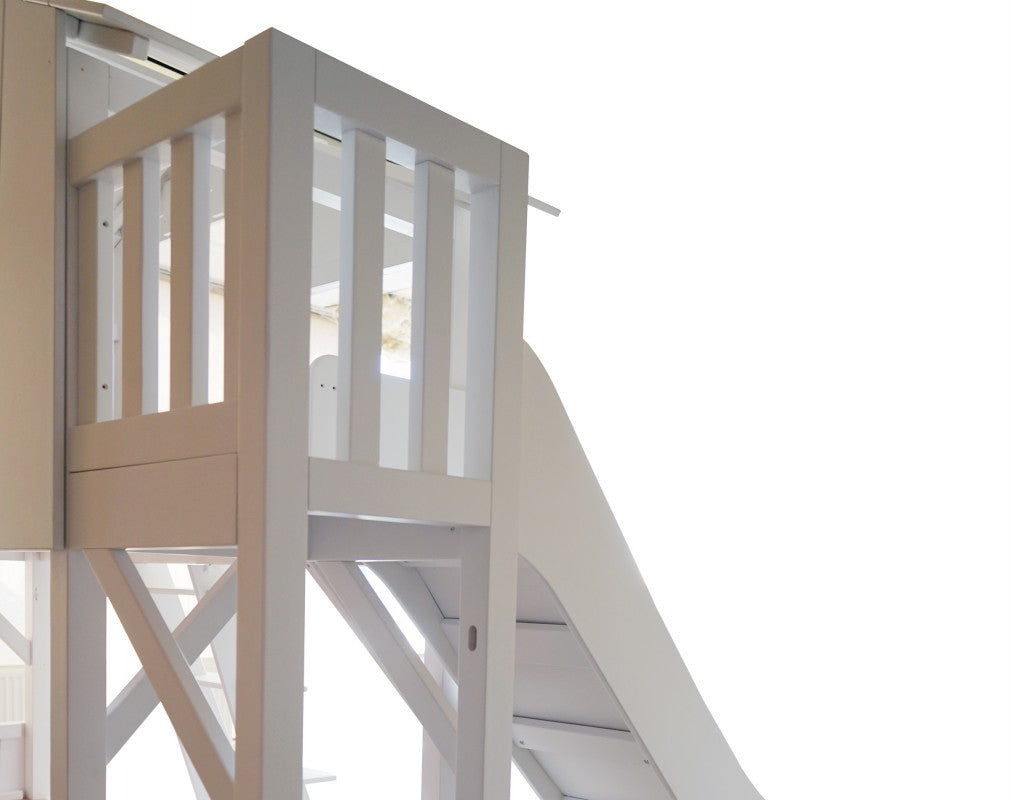 Mathy by Bols Hochbett / Baumhaus mit Rutsche