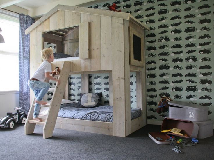 Treehouse Bed THUIS