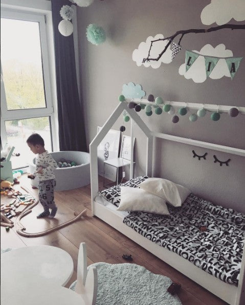 Lit maison LENJA en différentes couleurs