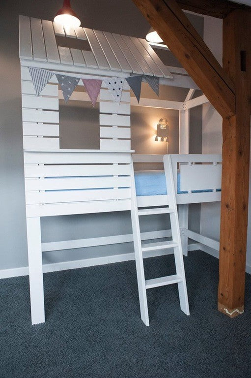 Hochbett / Spielhaus HIDEOUT