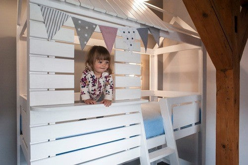 Bunk Bed / Play House HIDEOUT