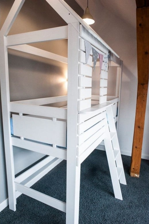 Bunk Bed / Play House HIDEOUT