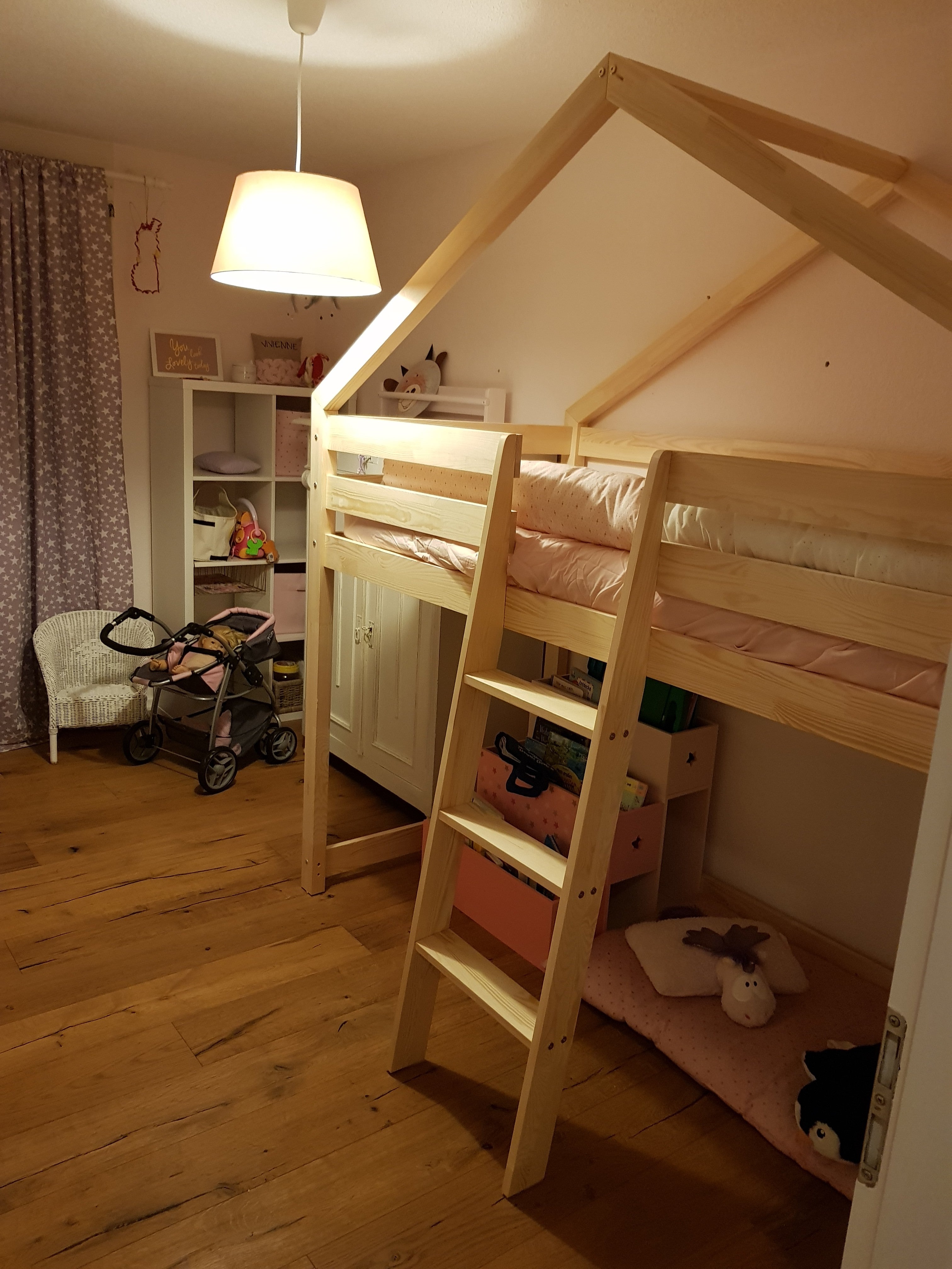 Hochbett / Hausbett MIA