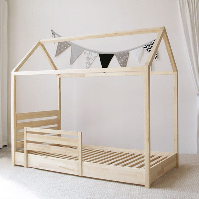 Cot / house bed JOHAN