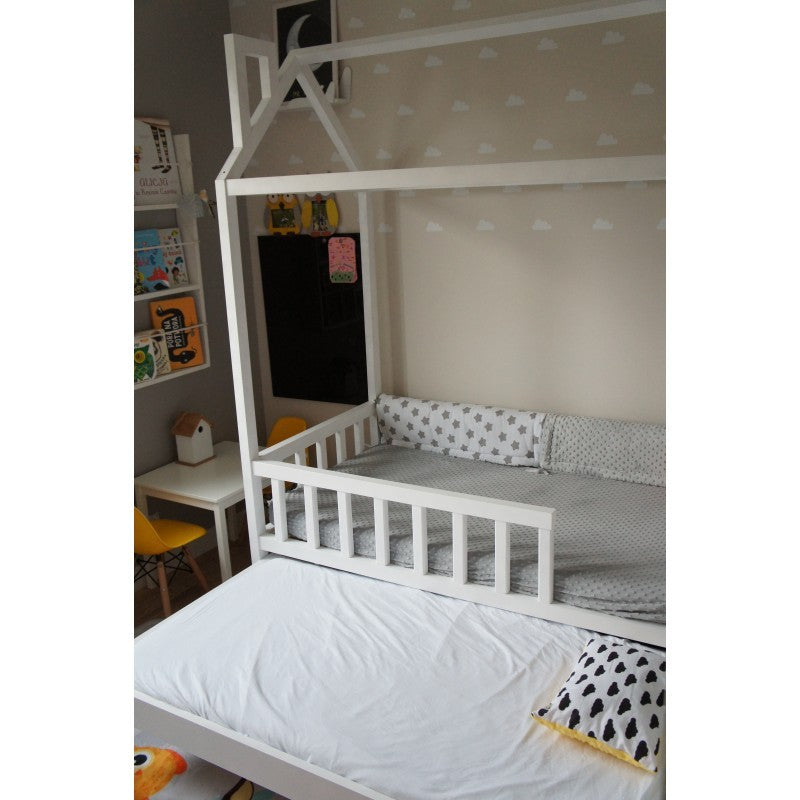 Cot house Adventure +1 (version with additional bed and drawer)