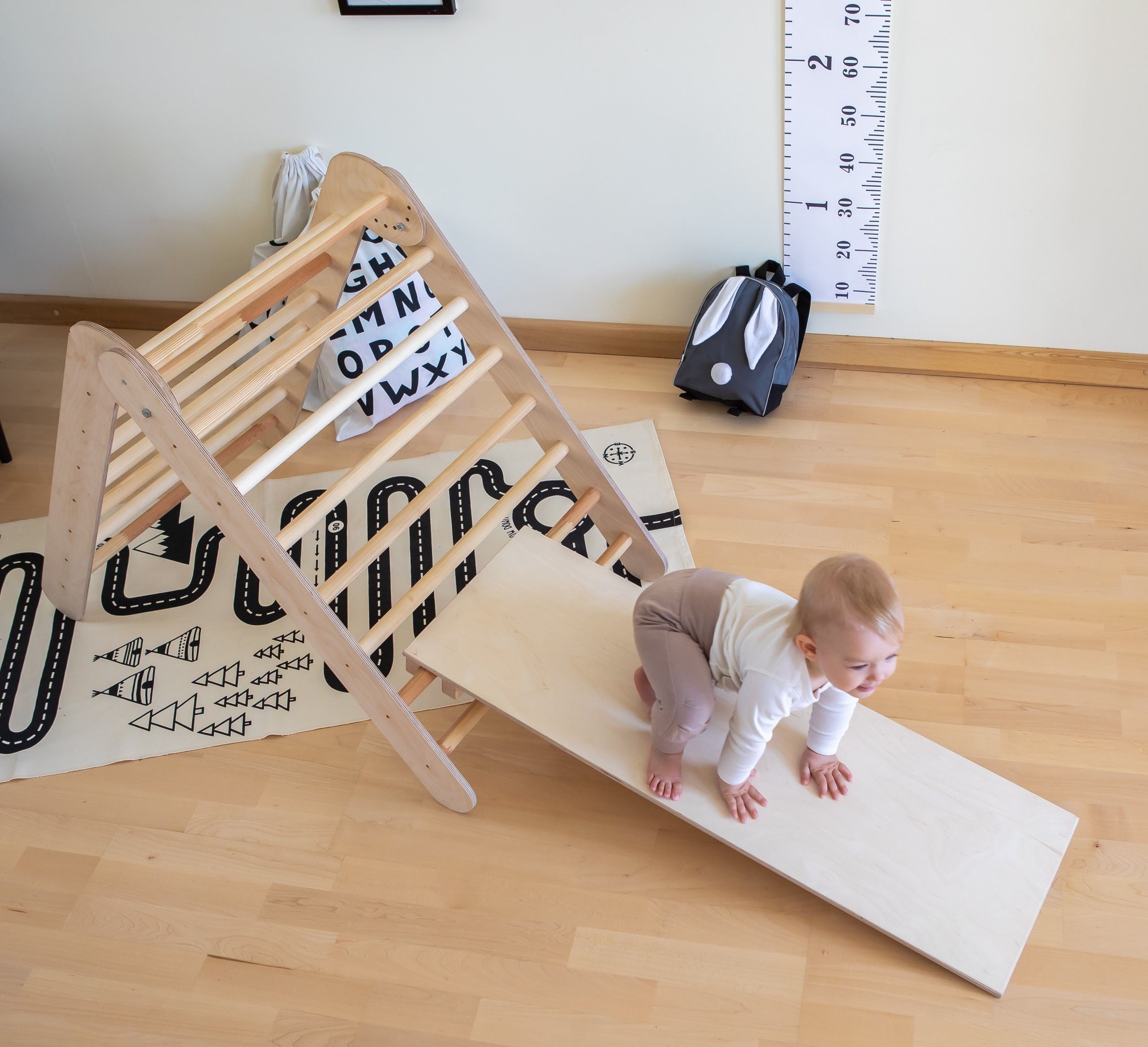 Zusammenklappbares Dreieck mit Rutschbrett