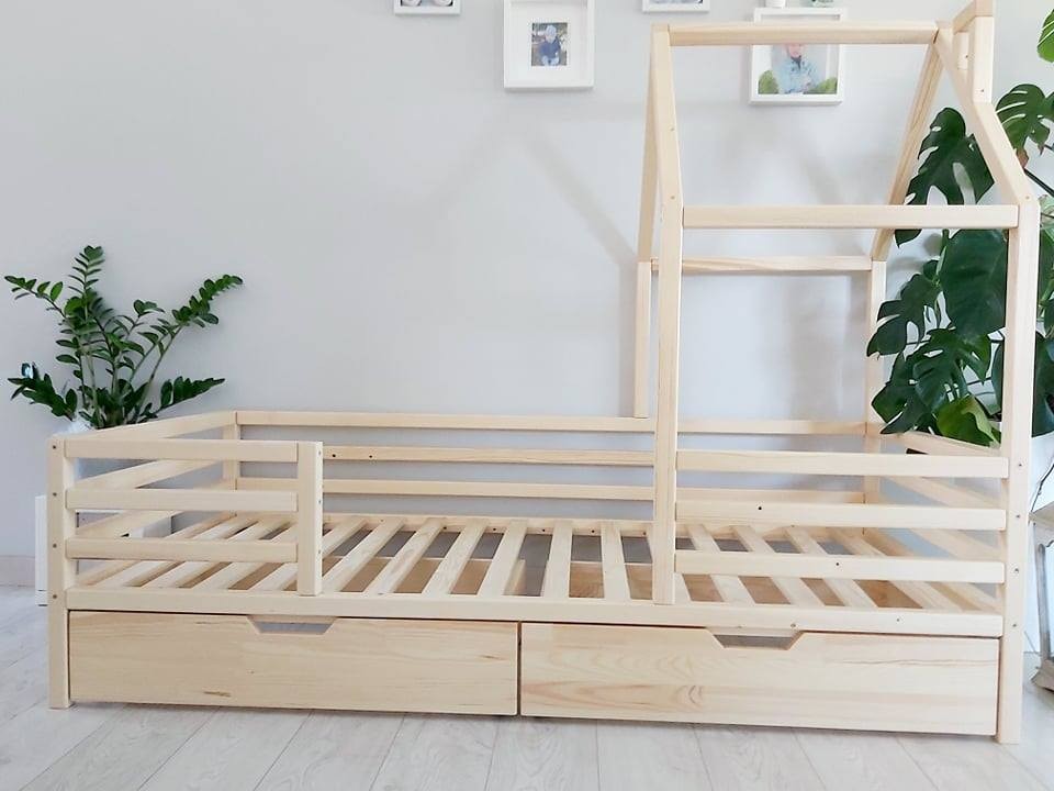 Lit bébé / lit cabane ZOE