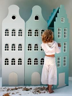 Kast van een Huis Husskåp Med Halsgavel