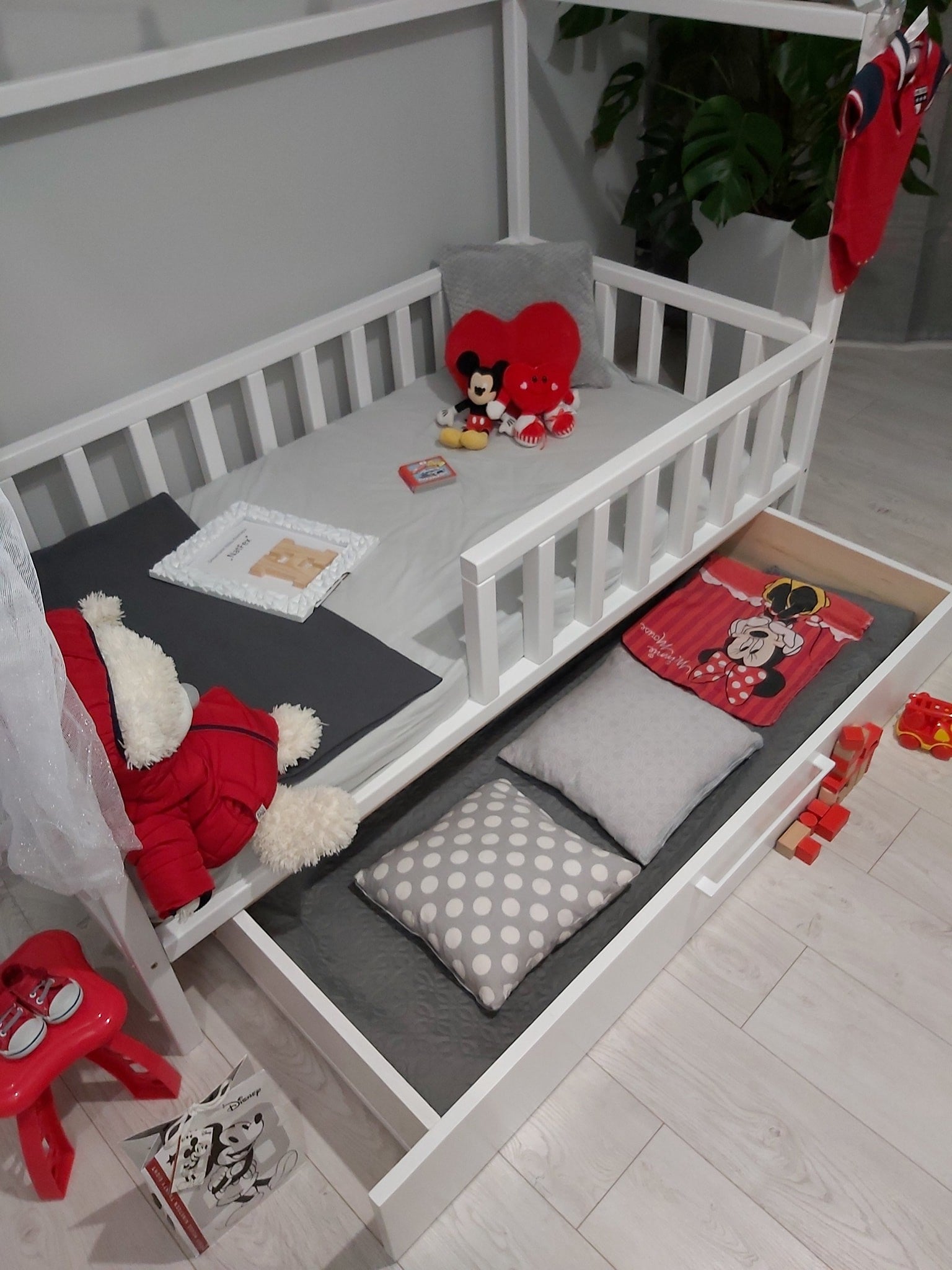 Montessori house bed AMORE