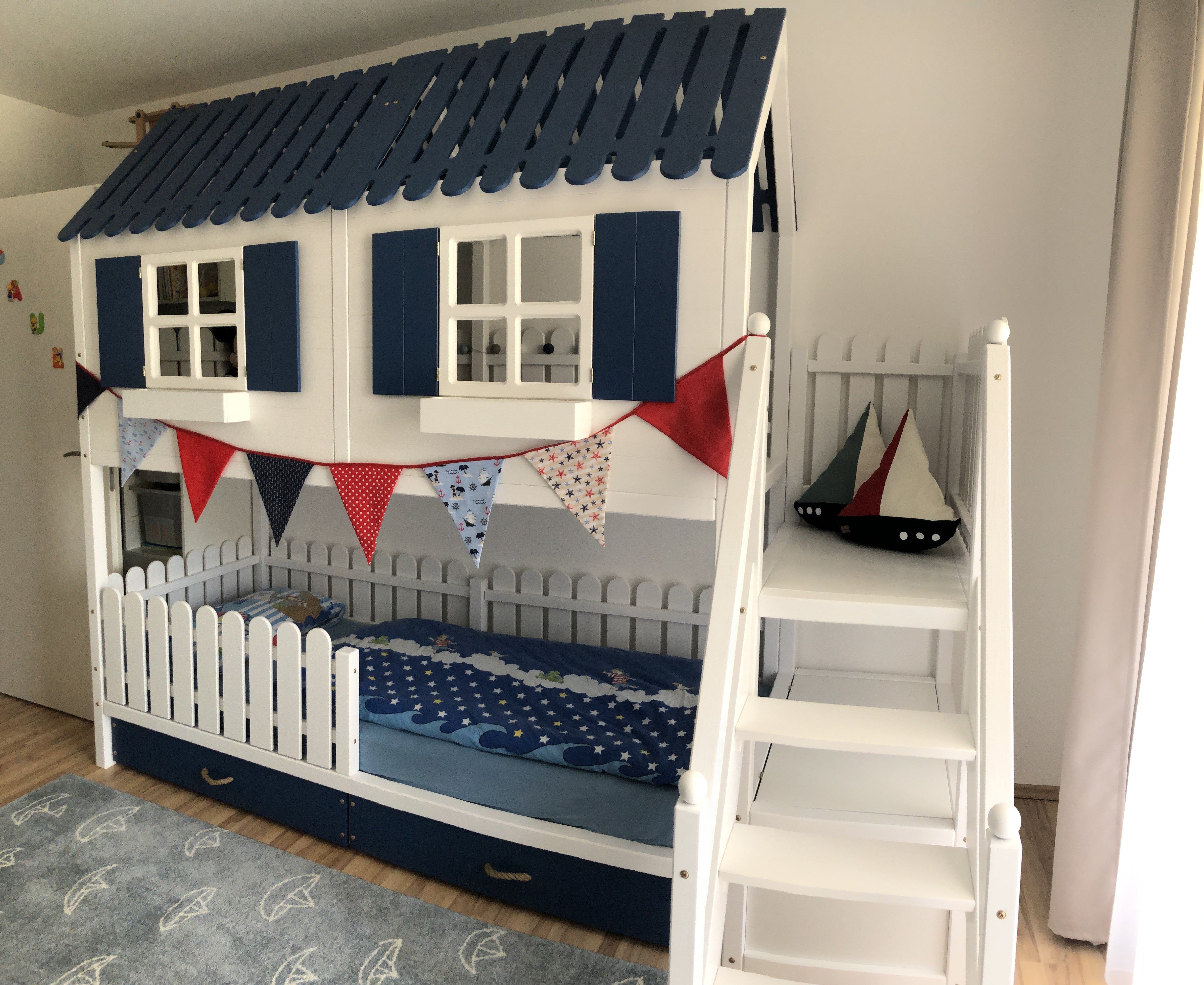 Unik Hussäng / Våningssäng  FILOU  för barn