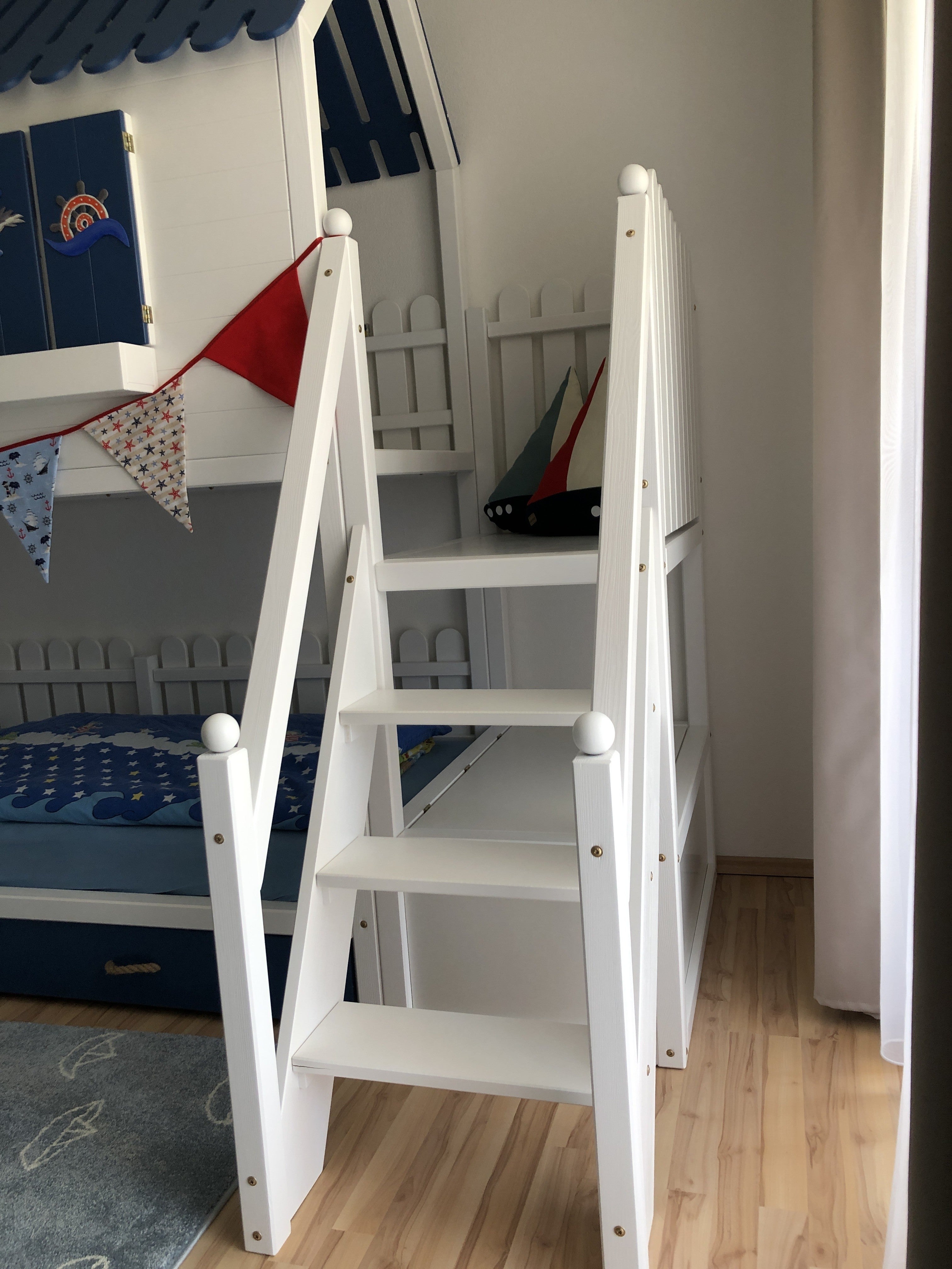 Unik Hussäng / Våningssäng  FILOU  för barn