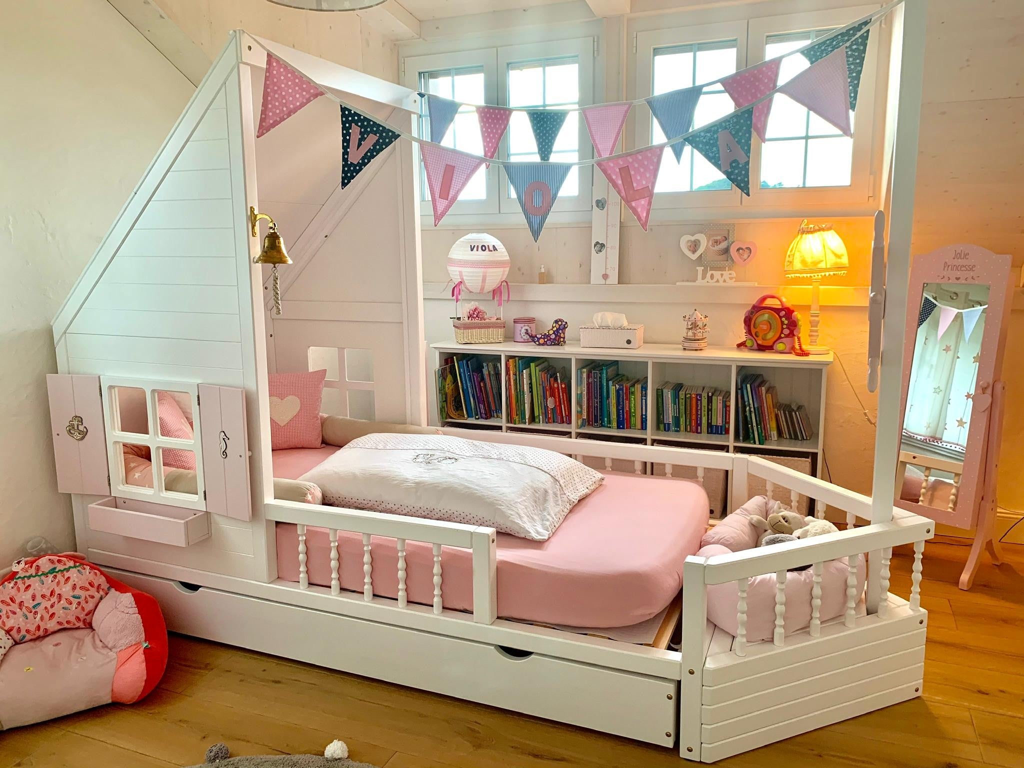 Schiffsbett Piratenbett Piratenschiff Kinderbett