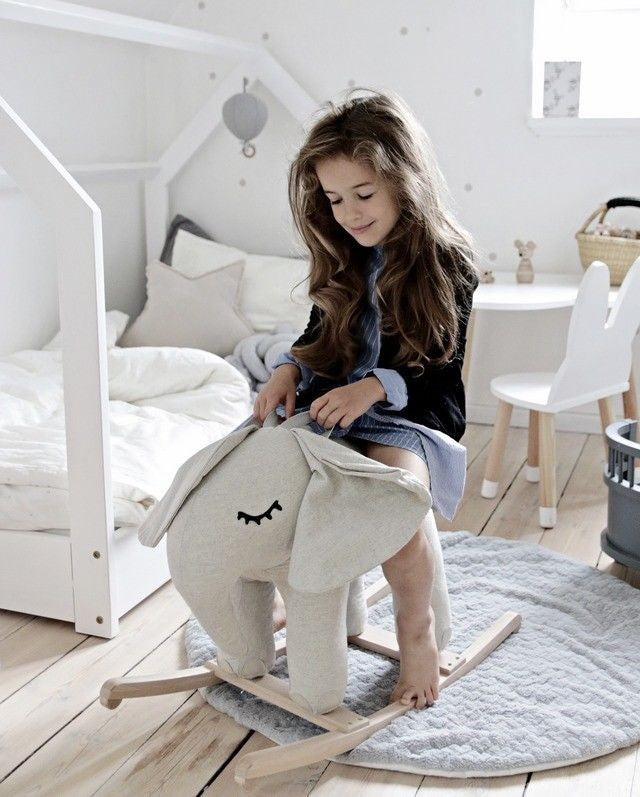 Éléphant à bascule Rocker
