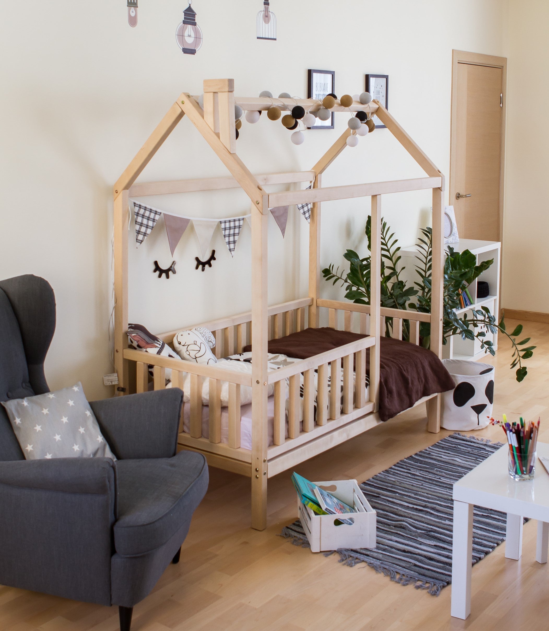 MONTESSORI Hausbett / Spielhaus RONJA