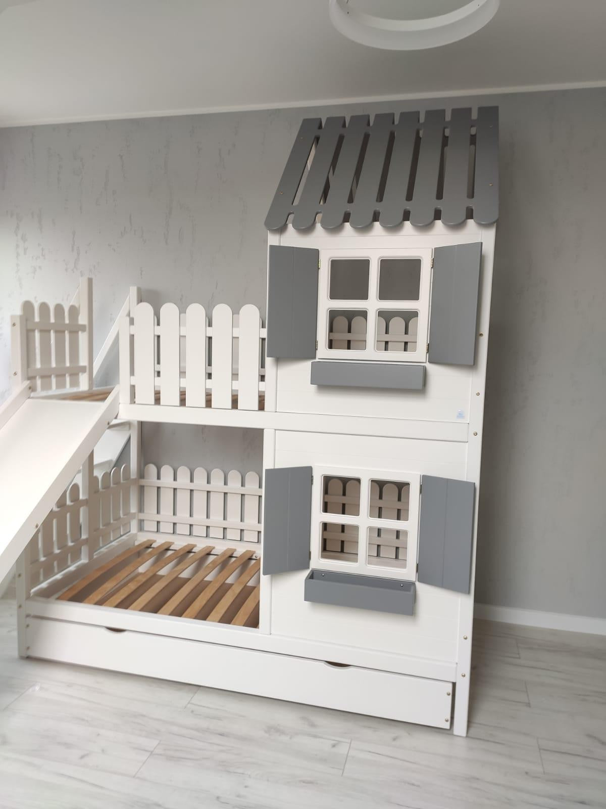 Tolles Hochbett Hausbett HILJA mit Rutsche