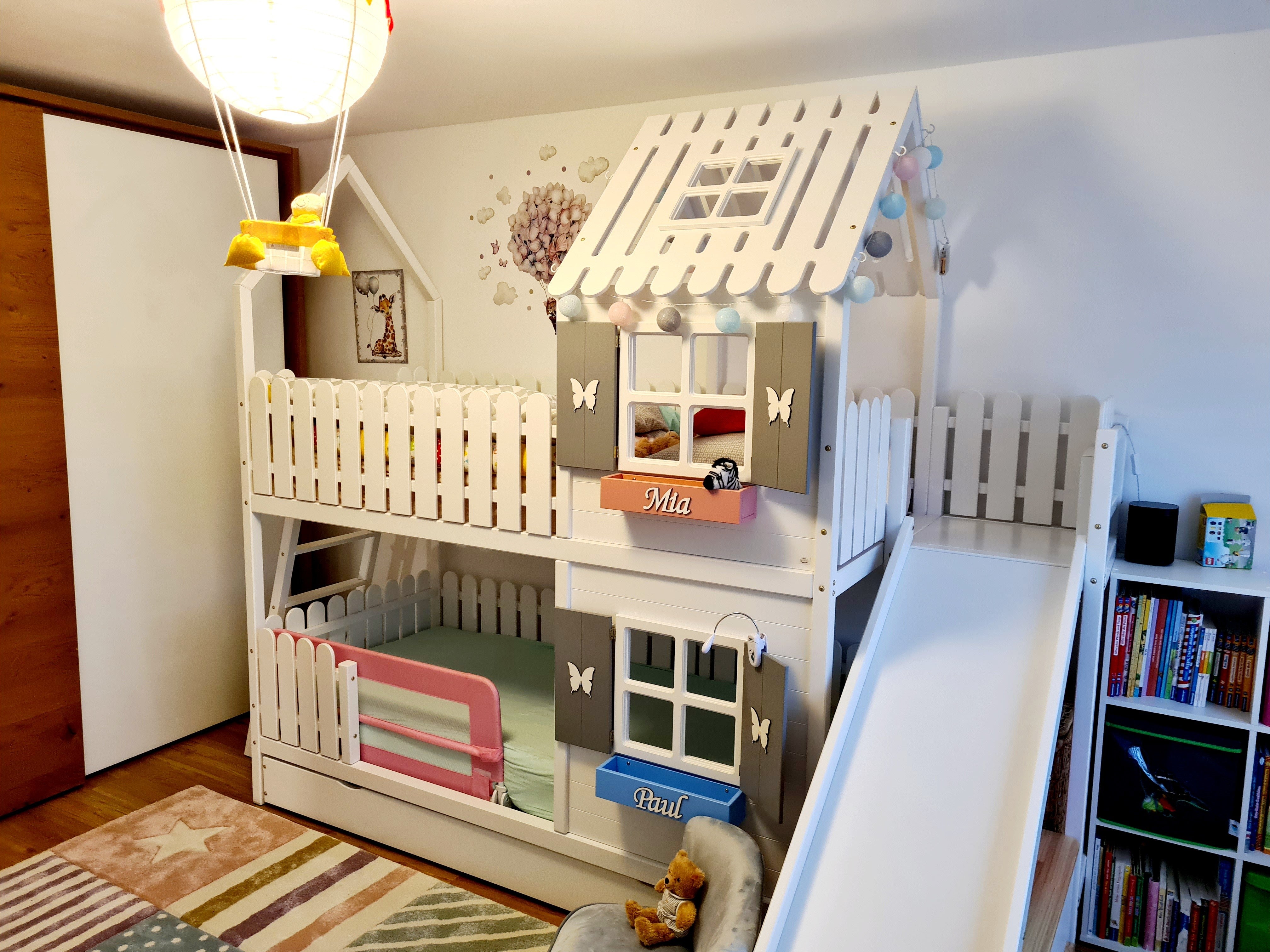 Unik våningssäng TRISTAN för 2 barn med rutschkana