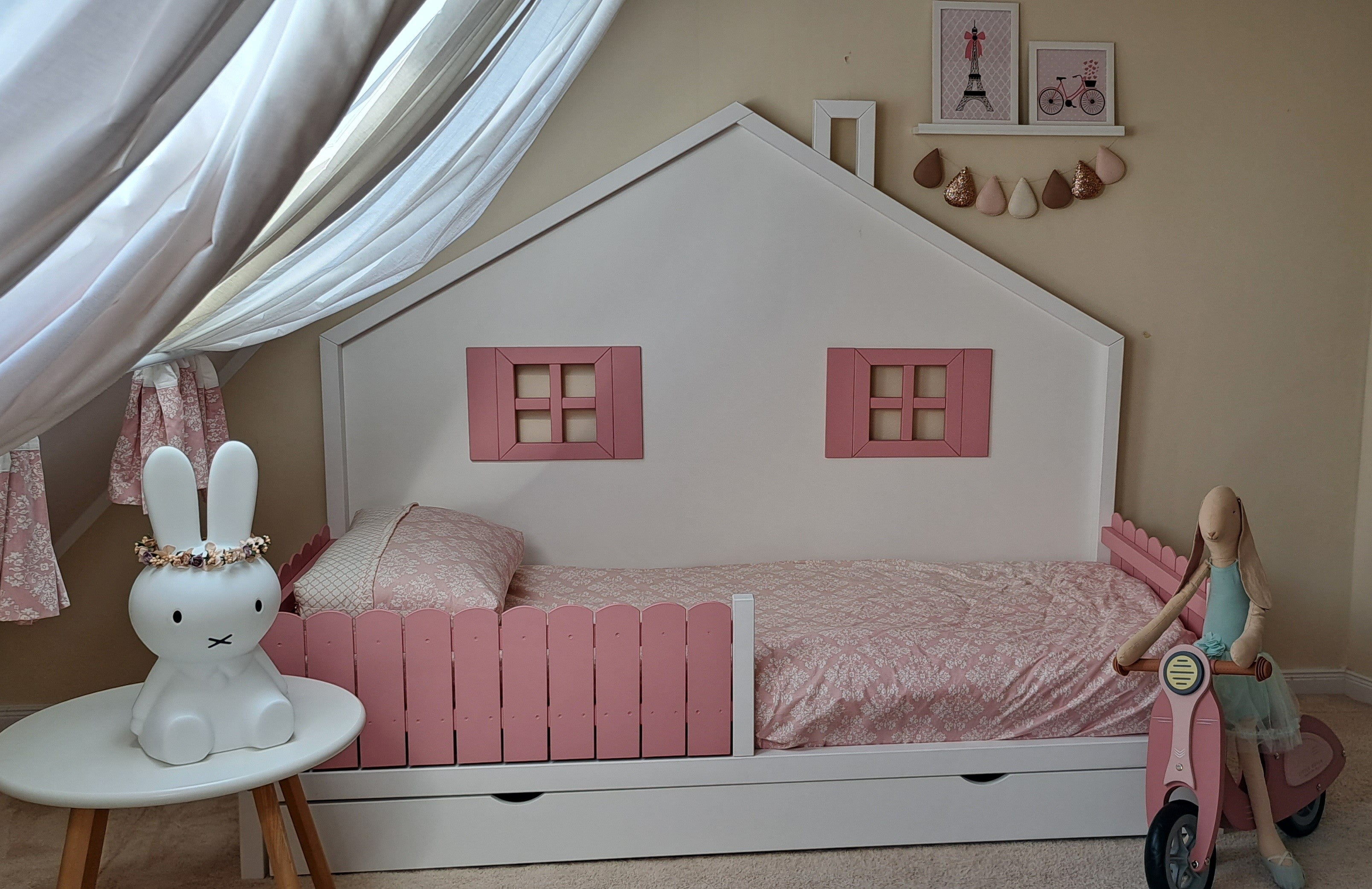 Cot / house bed Molly