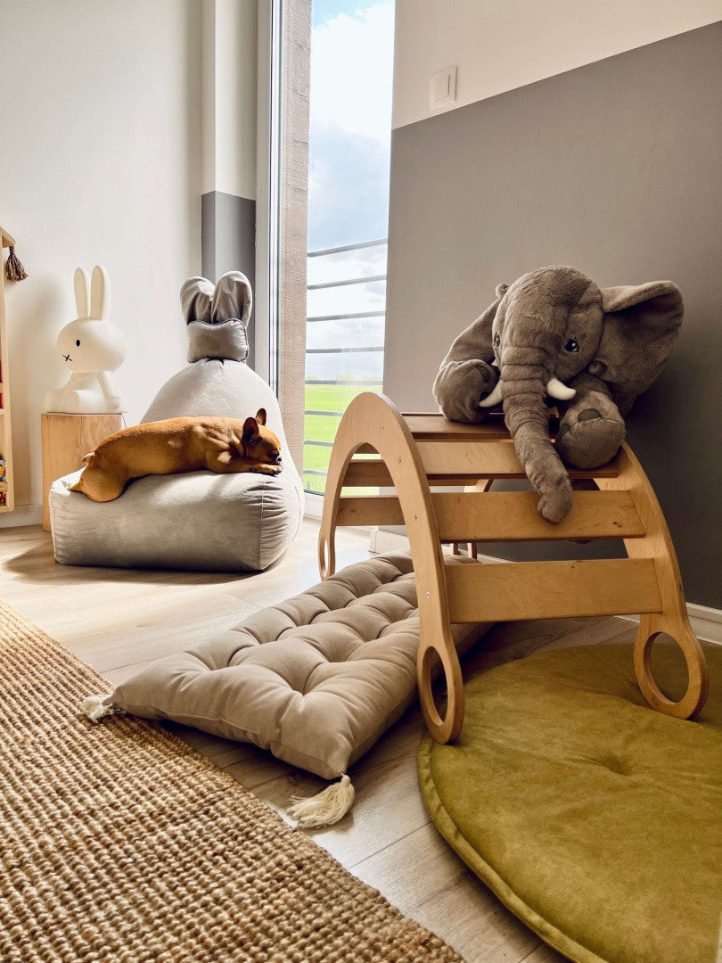 Designer sittpuff / sittsäck med ryggstöd FUNNY BUNNY - Sammet Light Grey