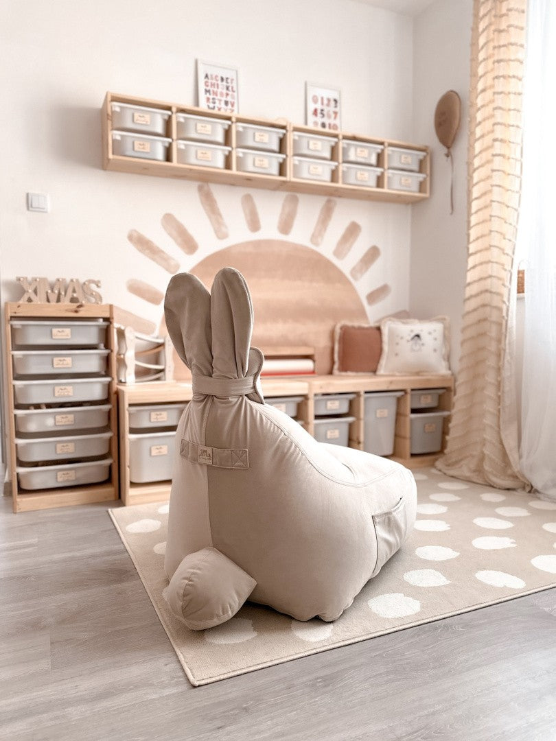 Designer sittpuff / sittsäck med ryggstöd FUNNY BUNNY - Sammet Beige