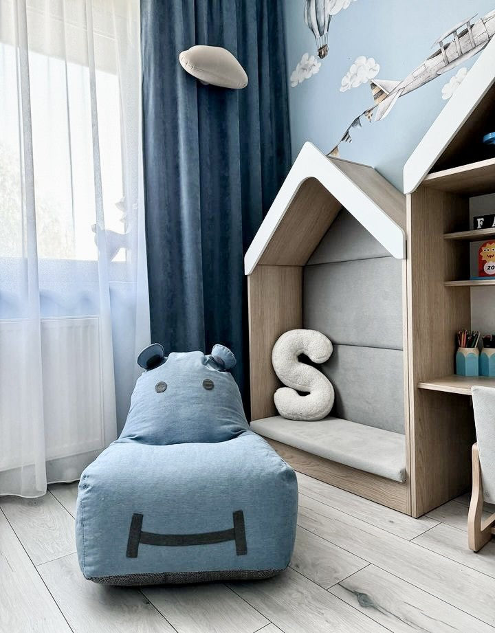 Designer sittpuff / sittsäck med ryggstöd HIPPO - Soft Blue