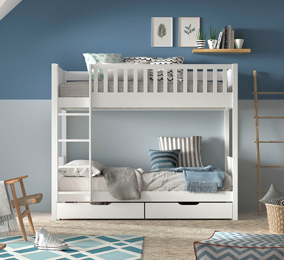 SCOTT våningssäng med 2 liggytor 90 x 200 cm, inklusive ribbottnar och stege VIT