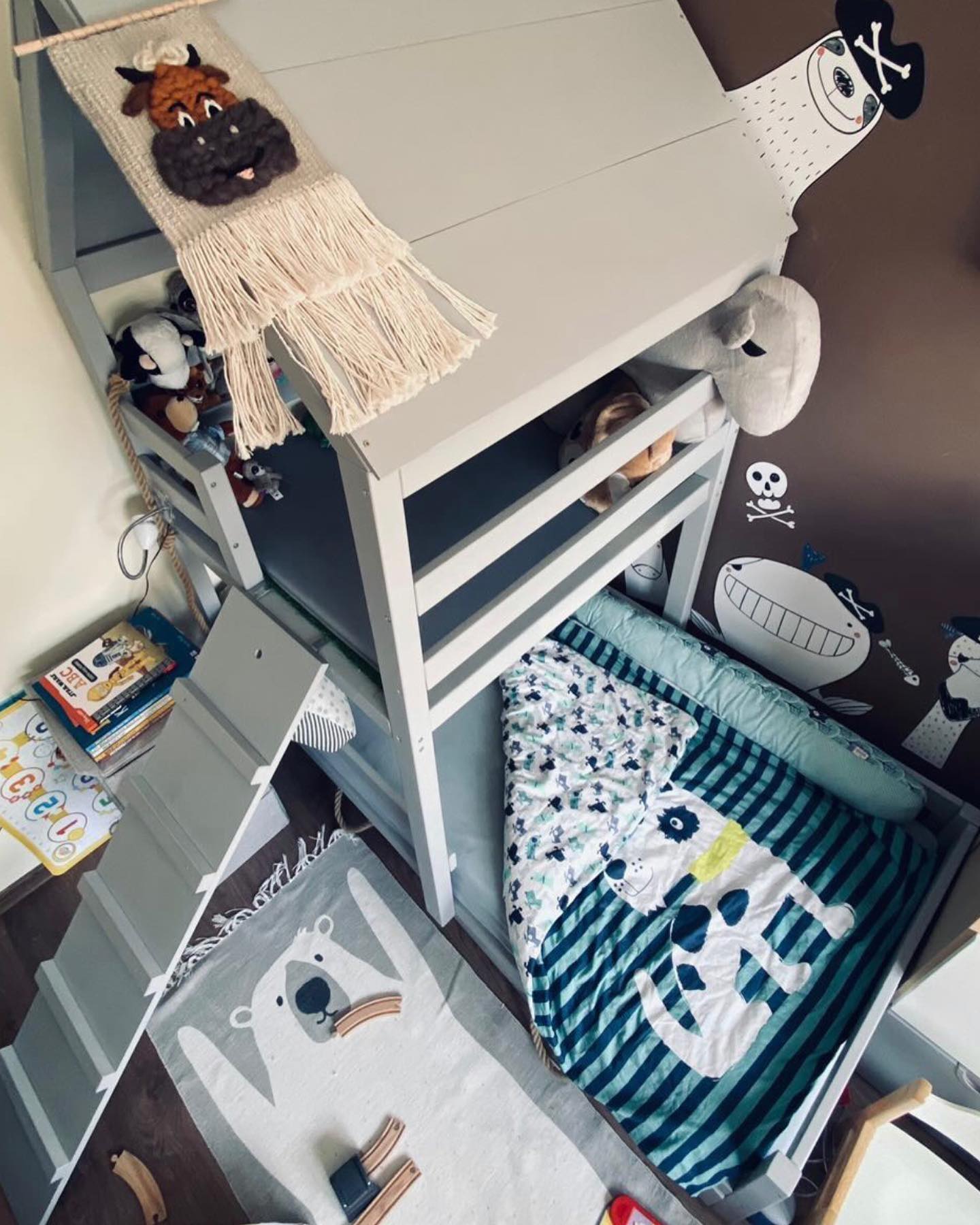 Etagenbett Hochbett mit Kletterbrett Paul