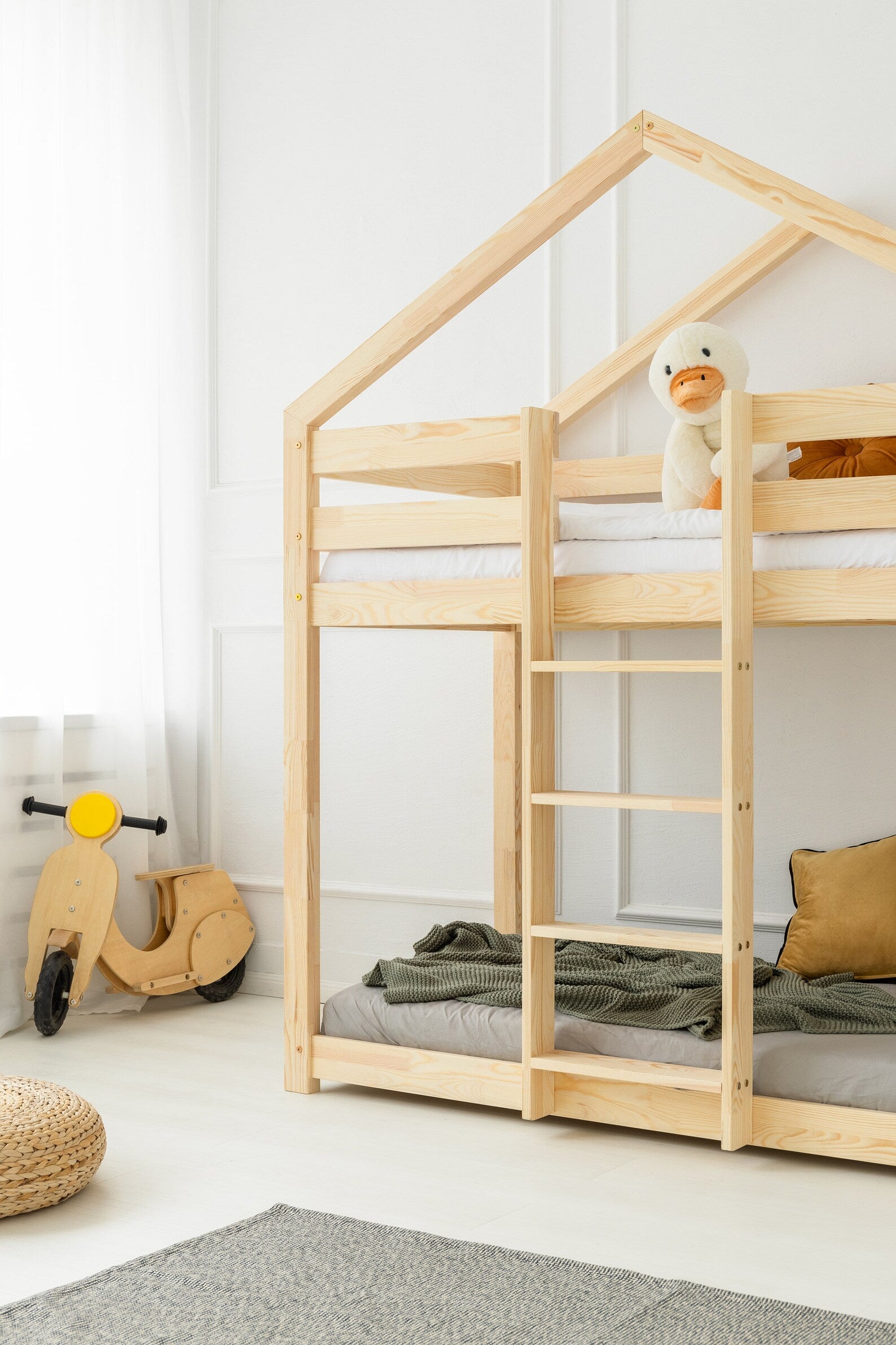 Bunk Bed/ House Bed MIA Plus